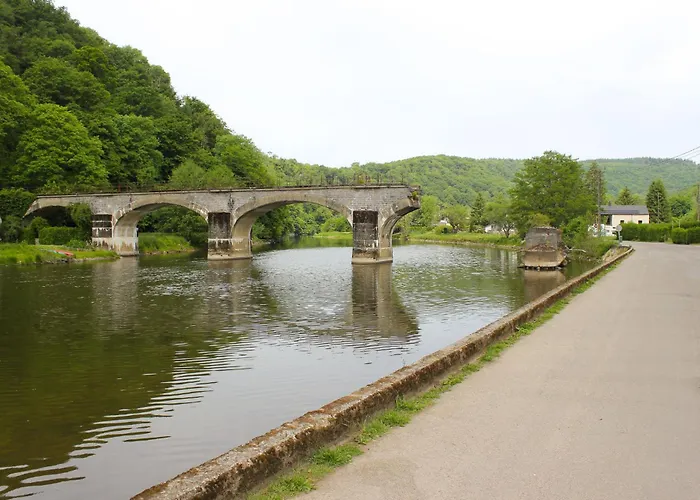 Hébergement de vacances J-club De Knapzak / La Besace *