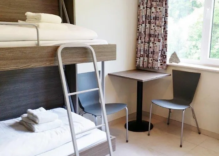 Hébergement de vacances J-club De Knapzak / La Besace *